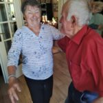 Random image: 20251029-posezení s hudbou (5)