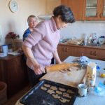 Random image: 20251112 pečení perníčků v klubu (5)