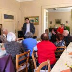 Random image: 20260409_beseda se starostou 6